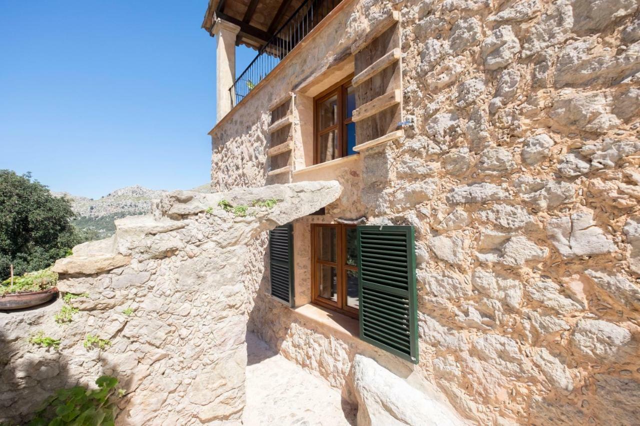 Agroturismo Son Alzines Lluc Exterior foto